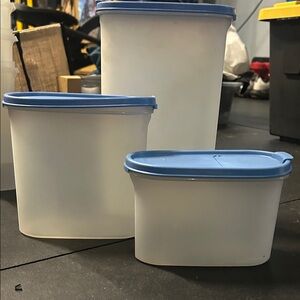 Vintage Tupperware Sky Blue Oval Lids